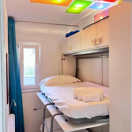 Splendido Con Piscina E Vista Mare Apartmán *